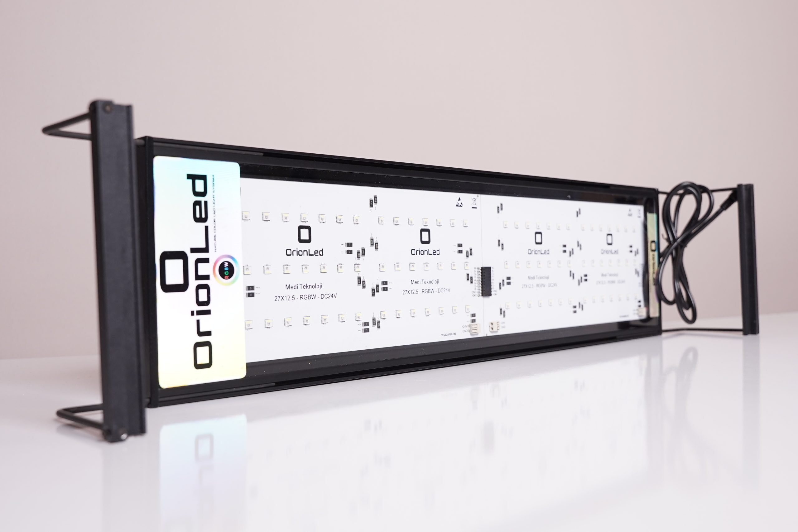 Orionled D Serisi RGBW Wifi-Telefon Kontrollü 100-120 cm 180 w